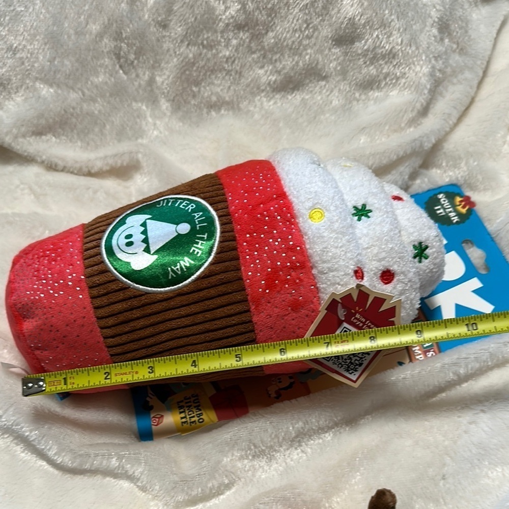 Festive Dog Toy Set with Santa and Stocking Jitter all the way - Picture 4 of 10